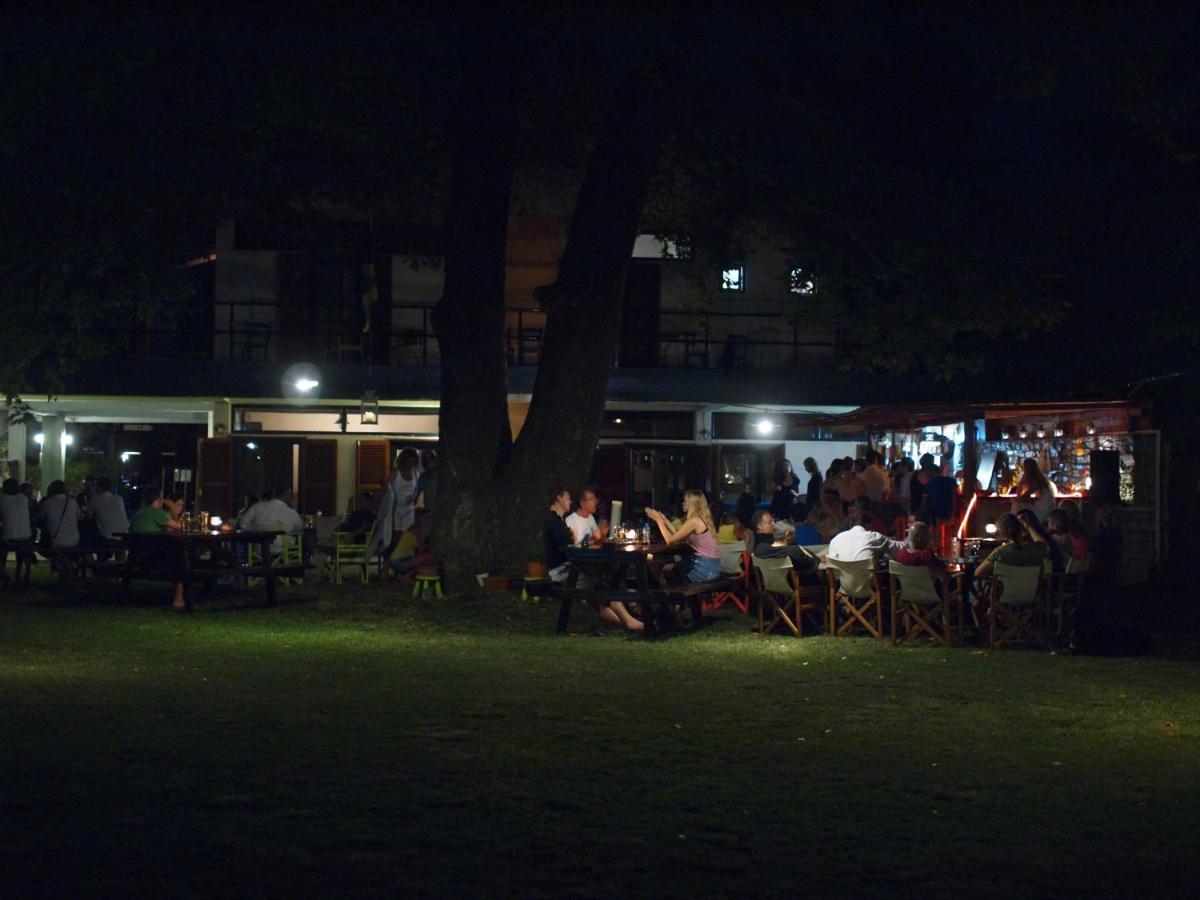 Summit Zero Hostel Plaka Litochorou Exterior photo